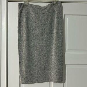 Size medium super soft elastic waist Loft lounge skirt